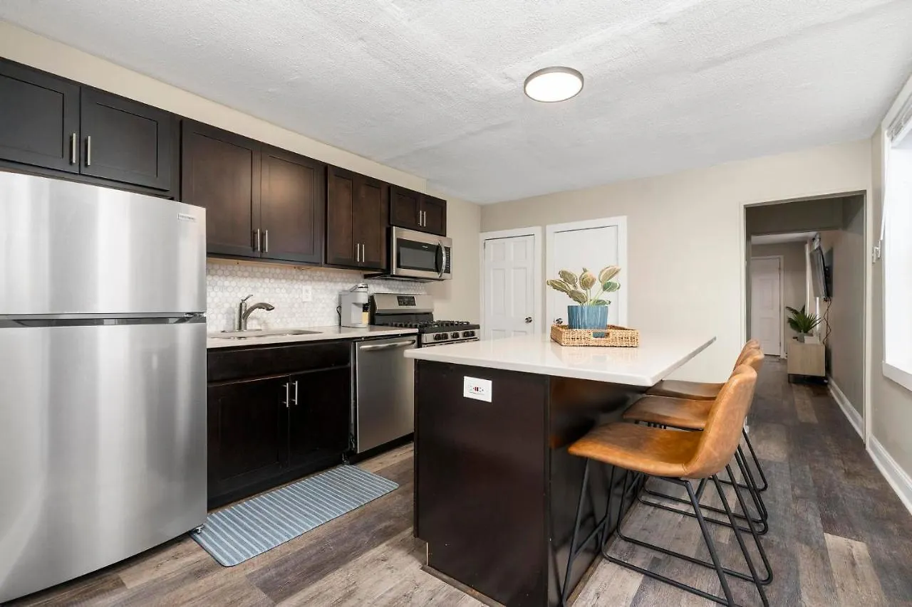 Newly Renovated 3 Bedroom Near High St Columbus 0*,  United States