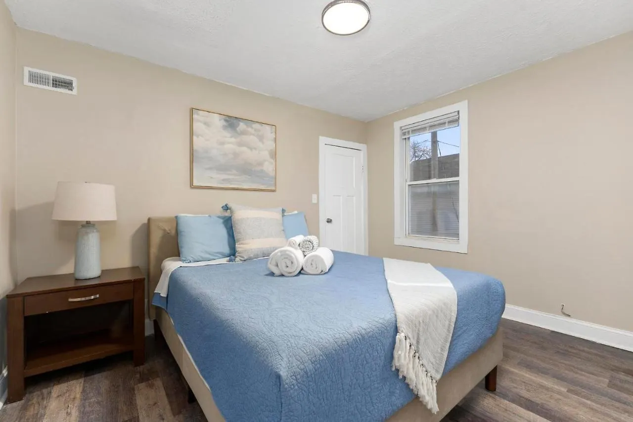 Newly Renovated 3 Bedroom Near High St Columbus Holiday home